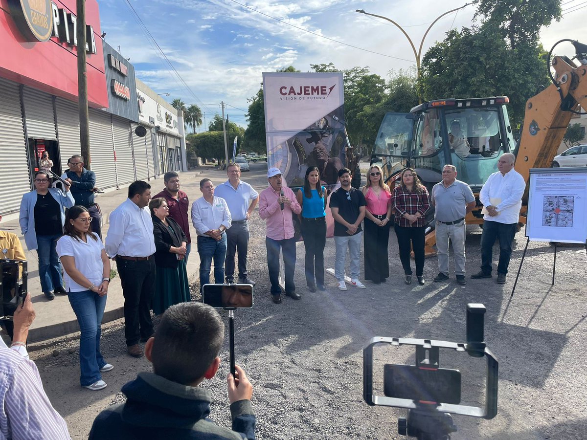 No se que hacian y eso que yo los cubría, hoy iniciamos el dia con arranques de obra.