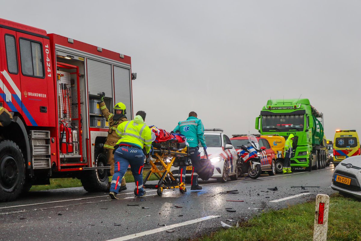 GLOCALmedia112's tweet image. Bij een ongeluk op de N9 bij Schoorl zijn vanmiddag drie mensen gewond geraakt 
nhnieuws.nl/nieuws/327564/… 

#glocalmedia #prio1 #bergennh