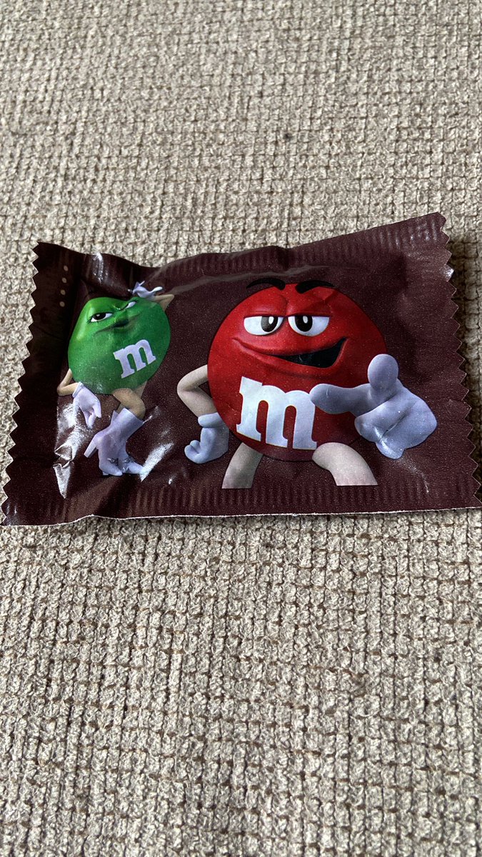 kcut23's tweet photo. Not sure about you, but I’m still working through Halloween candy #snacktime https://t.co/3OdjYqrjoO