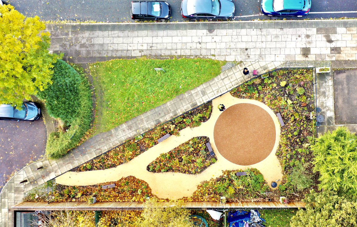 Views of UrbanScape this Autumn, we love the golden browns! 🍂 Enjoy the last bit of sun and greenery before Winter sets in, guys. Photo courtesy of Andrea from <a href="/B4Biodiversity/">Andrea</a>