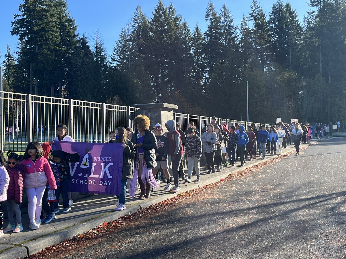 ForestViewES's tweet photo. 2nd Annual Ruby Bridges Walk to School Day @EverettSchools https://t.co/yiTaKJaF7U