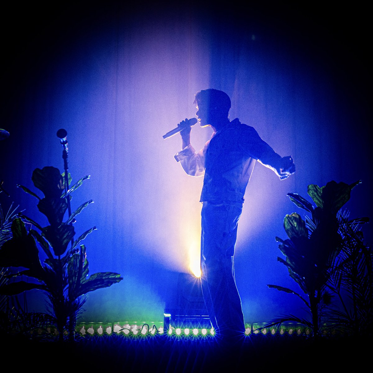 macewanhall's tweet photo. On Oct. 30th @ericnamofficial and special guest @jamiemillermusic put on an amazing show at MacEwan Hall!
📸: @genebaines
#ericnam #beforewebegin #macewanhall #yyc #yycconcerts #yycliving #yycevents #yycmusic #yyckpop #Calgary https://t.co/Il74D9mVje