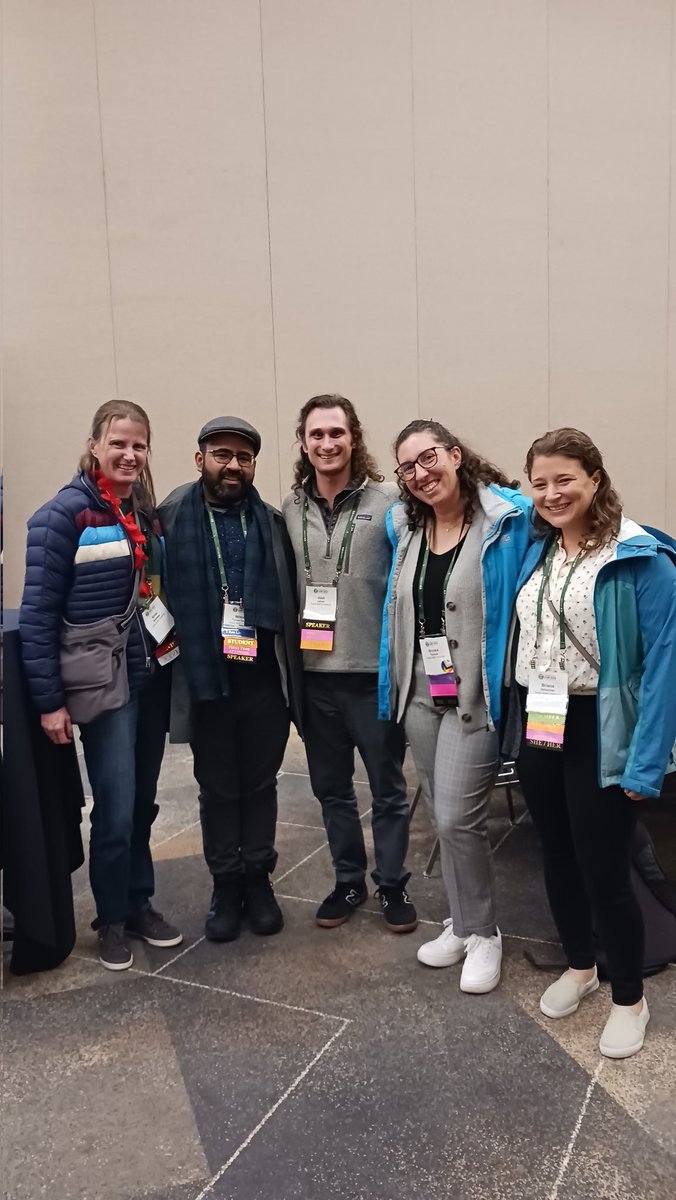 The @TAMUEEB crew present in the <a href="/CERFScience/">Coastal & Estuarine Research Federation (CERF)</a> #CERF2023 conference 
@MarshDispatch <a href="/JoshLerner8/">Josh Lerner</a>