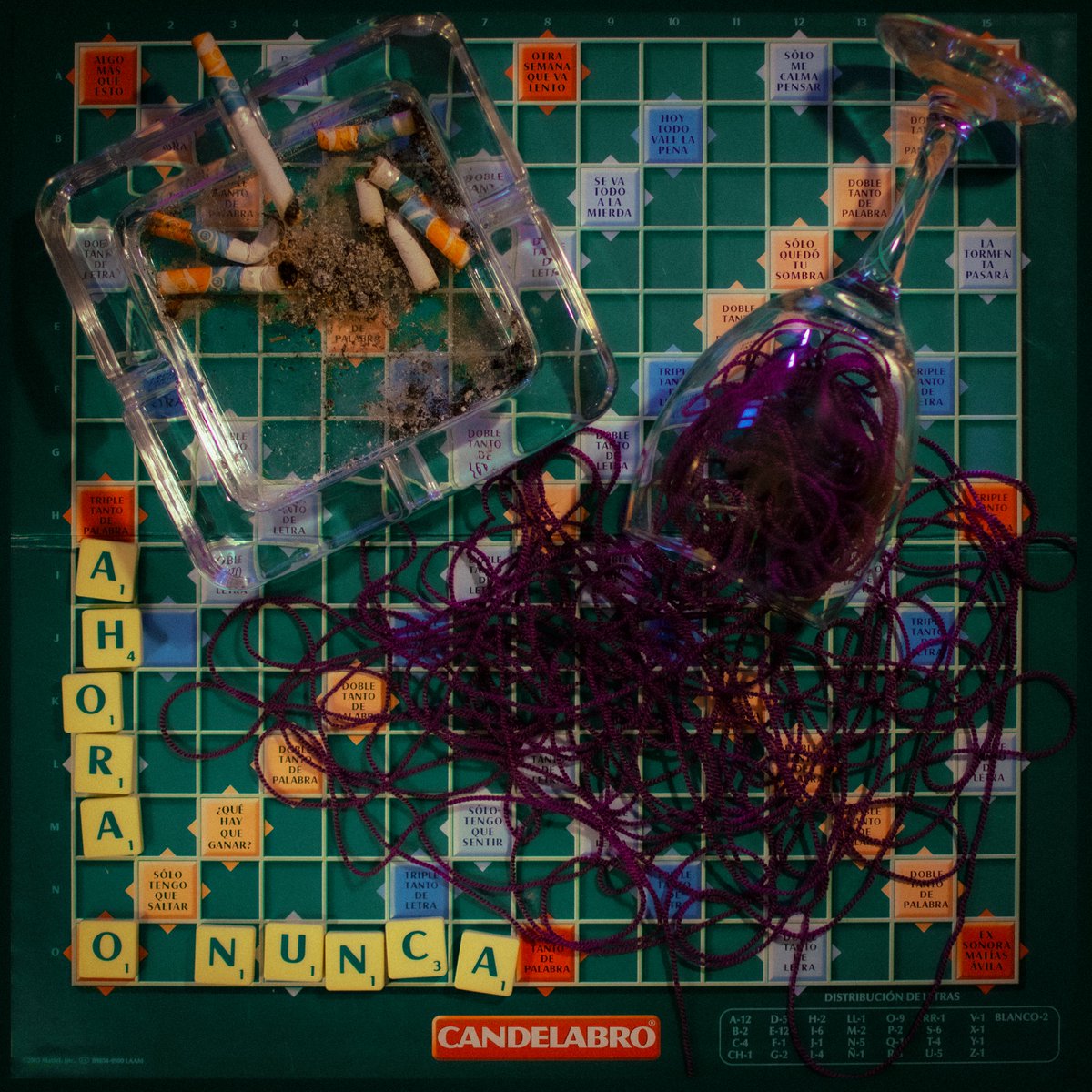 La joven banda chilena Candelabro presenta 14 canciones sobre la amistad, el autodescubrimiento y la aceptación. Llega gracias al sello <a href="/registromovil/">Registro Móvil</a> 

➡️ tercerparlante.com/lonuevo/candel…