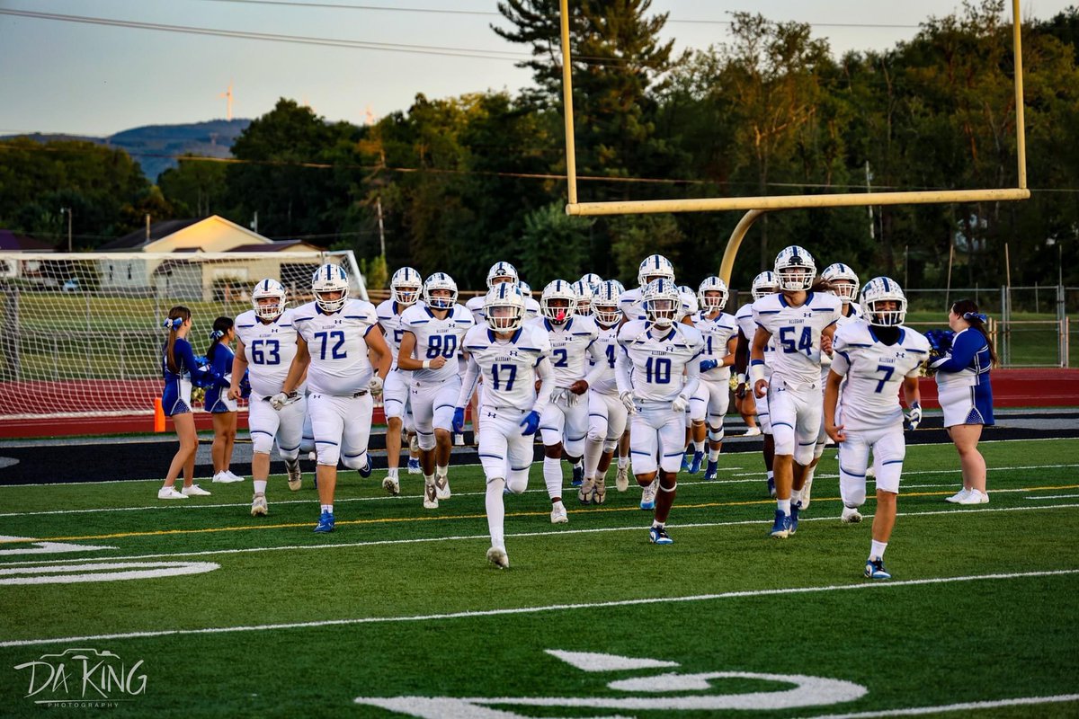 I want to thank my coaches and teammates that i’ve had in my four years playing football for allegany. I will forever cherish the memories i’ve experienced with this brotherhood💙💙💙 BB4L