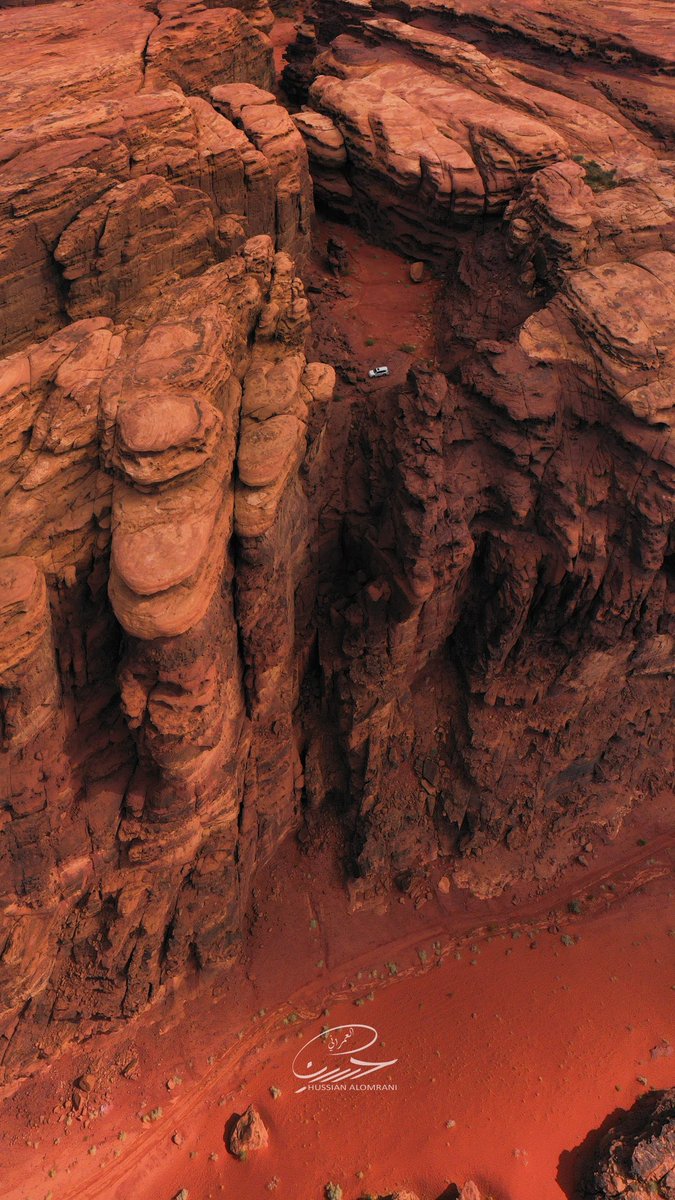 من جماليات #تبوك خاصة صحراء حسمى 
الهضاب ومطلاتها المميزه 👌

.
#saudiarabia #aldisah
 #tabuk #تبوك #نيوم  
#neom  #visitsaudi