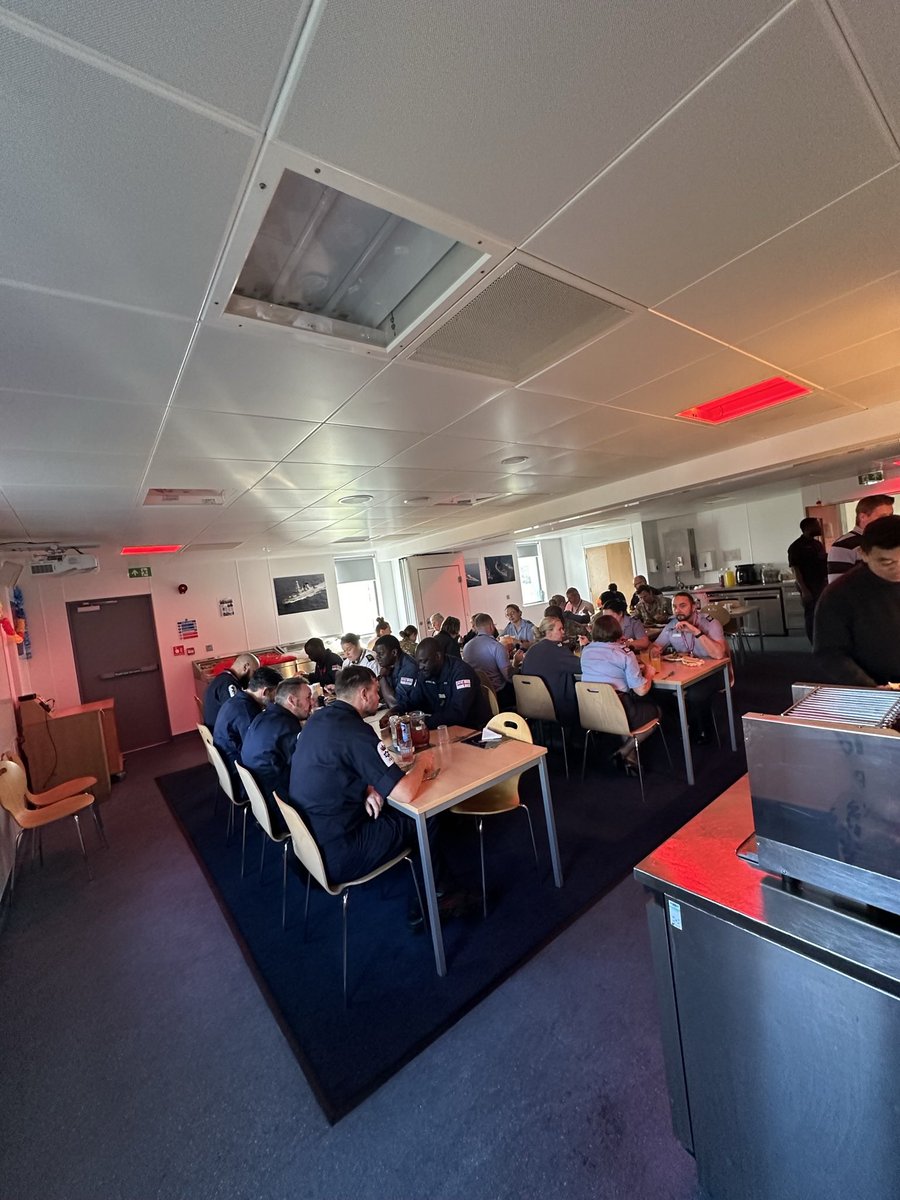 pardeep19922328's tweet photo. Celebrating Diwali and Bandi Chor Diwas at #FSTW with Tri service personnel followed by a vegetarian curry buffet #Cultureawareness #celebration
#Informing @BritishArmy
@DefenceSikhNW @DefenceHindu #engagement #food #engaging #everydayisablessing ❤️🙏 https://t.co/B4773FQB7N