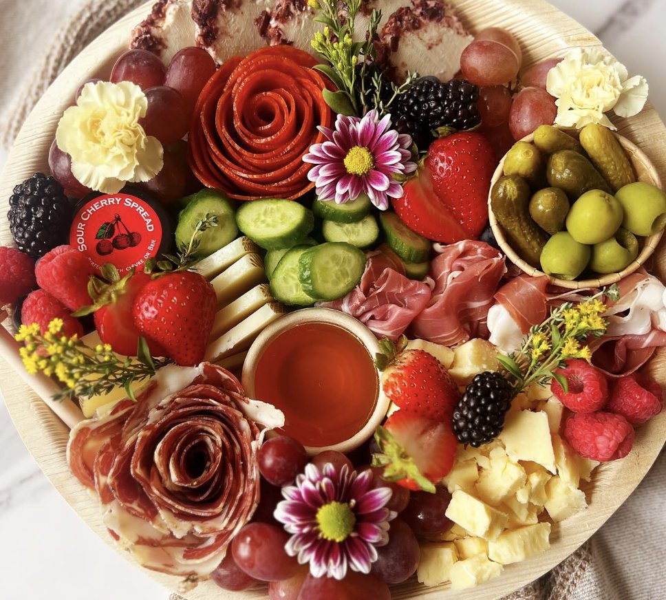 Thank you for GRAZing our feeds with this beauty, @theboardbabehtx! 🍒❤️