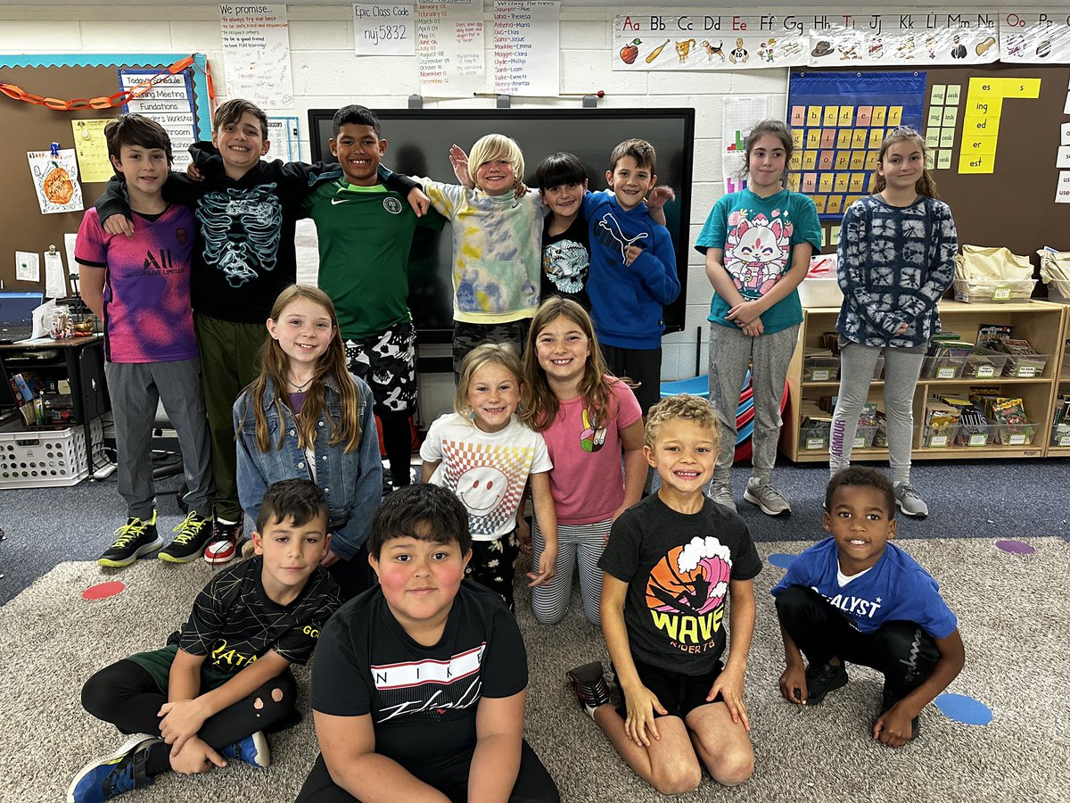 WES Owls tweet media