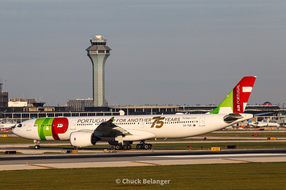 “Up for another 75 years” livery at ORD 11/12/23 #tapportugal #tapairportugal #cstud #chooseohare #boeing #chicago #aviation #aviationdaily #aviatornation #avgeek #avgeeks #avgeekspotting  #planespotting #planespotters #planespotter #ordairportwatch #planepictures @fly2ohare