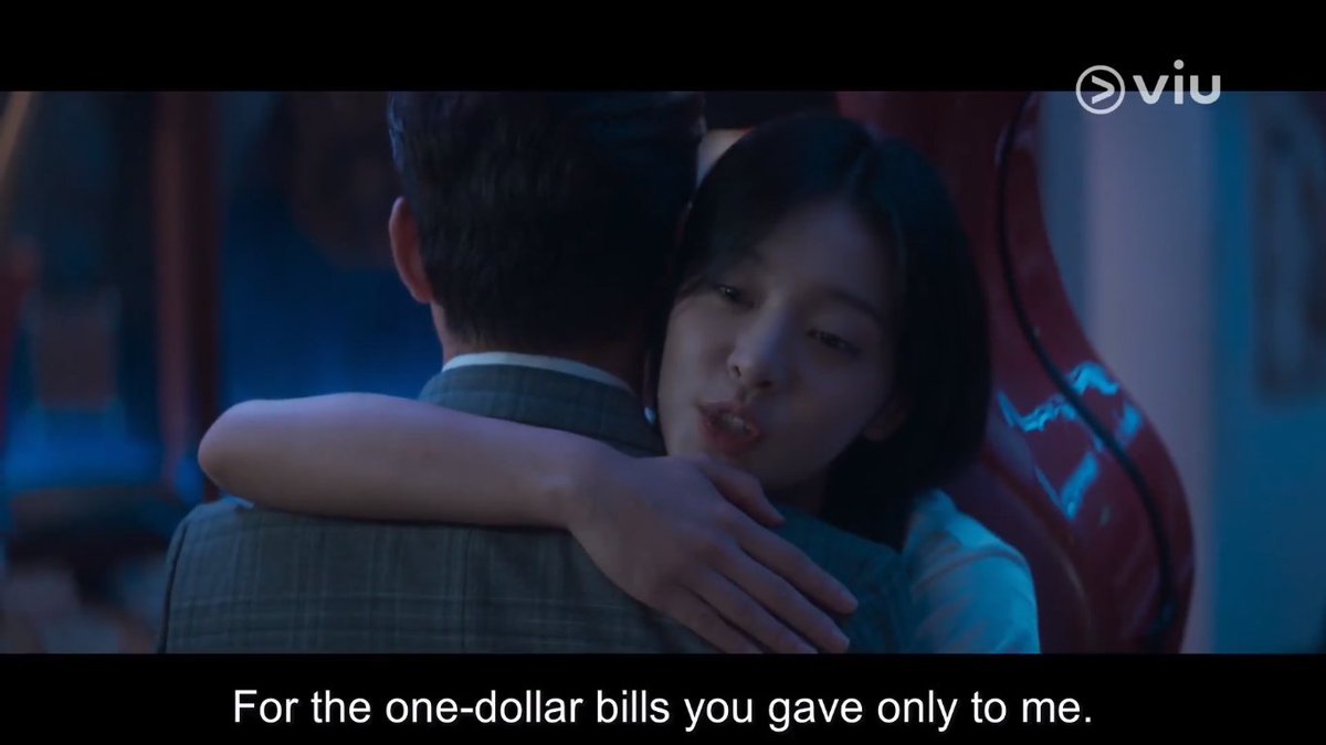 StarryyHanaeul's tweet photo. Shocked and moved by this duo granddaughter and grandfather moment, what a lovely scene🧡

p.s. i wonder how did she know tht he's her grandfather?

#TwinklingWatermelon #TwinklingWatermelonEp16 #kdrama #SeolInAh #VivaLaVida #JungSangHoon https://t.co/5fIBmAVm8P
