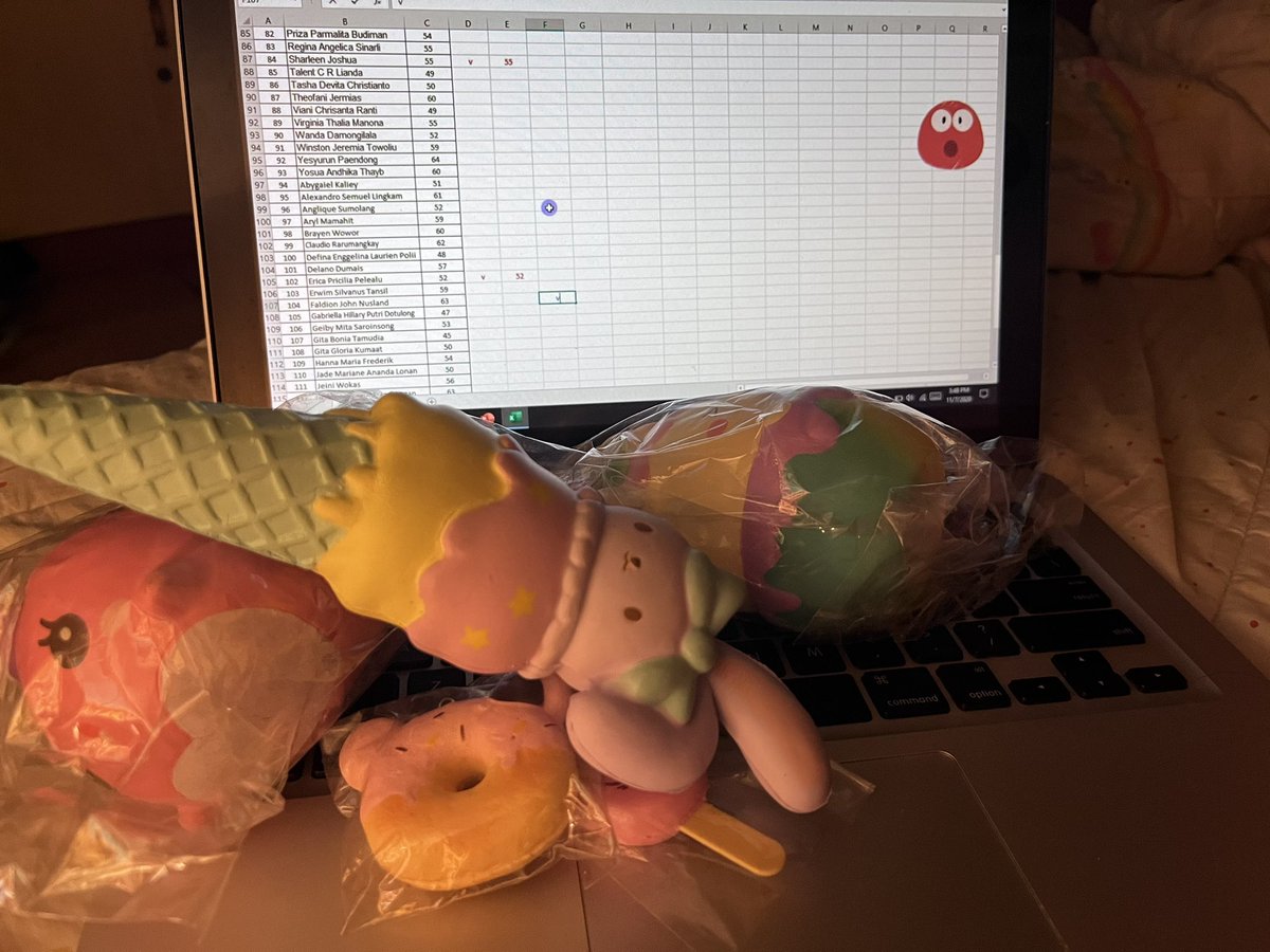 studying w squishies