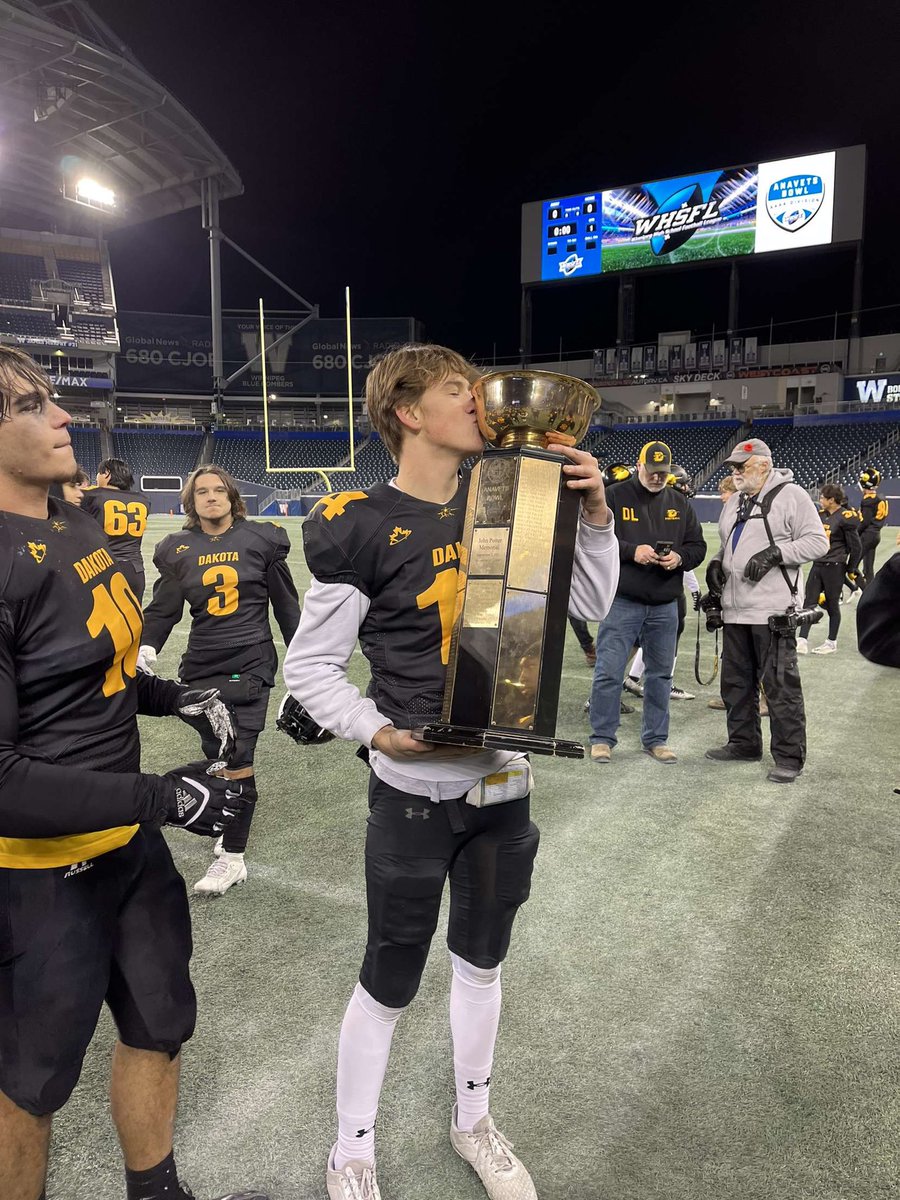 Check out some of my highlights from the past season! 
<a href="/RecruitReady/">Recruit Ready</a>  
hudl.com/v/2LzdQx