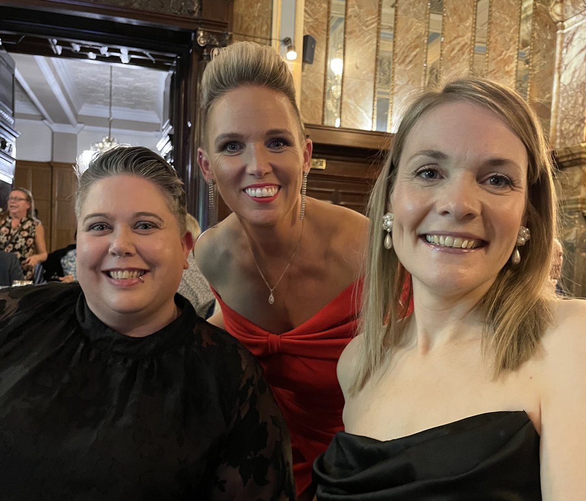 DSWorkFit tweet media