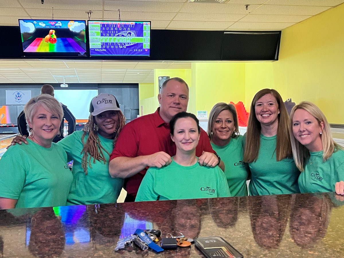 What a fun evening at the Chamber of Commerce's Bowling for Business!  We had a blast!!  #thebank  #theteam  #loveourcommunity @DerekBWilliams