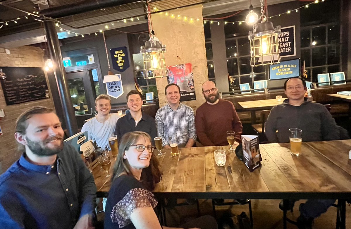 A few former &amp; current lab members celebrating <a href="/ludwigbauer_/">Ludwig</a> ‘s confirmation of status. Thanks to the examiners for great feedback! #watchthisspace <a href="/chem_in_cells/">Chemistry in Cells</a>