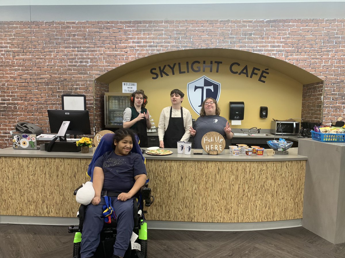 The Skylight Cafe is open and ready to serve the Thomas community! Stop down to say hello to Mrs Kelly’s 12:1:4 students. They have worked so hard to get to this special day! @ThomasTitans #vocationaltraining #SmilesForMiles