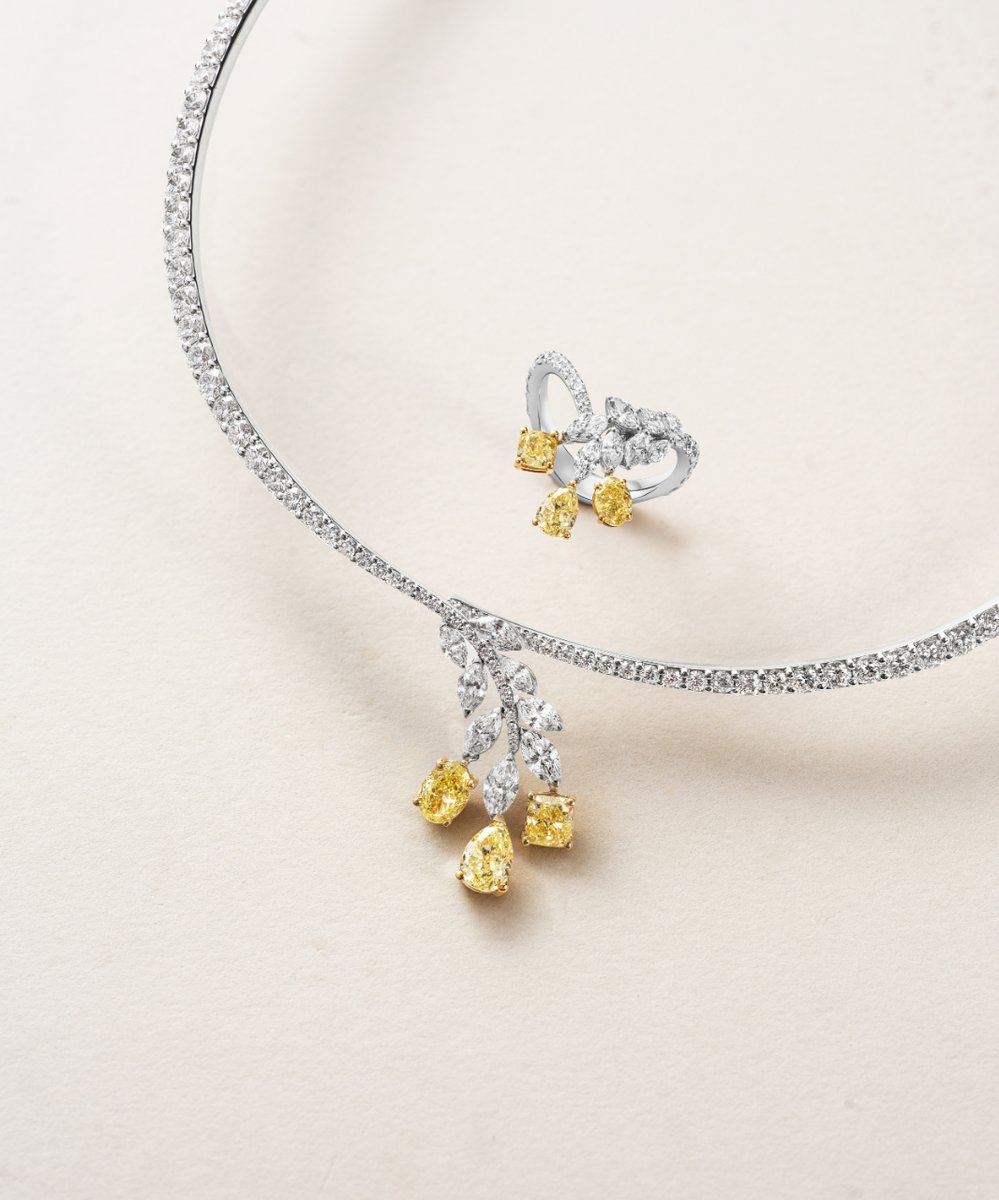 Currently available exclusively at our boutique within The Peninsula London is our Yellow Diamond Floral Set, consistent of pear, cushion and oval diamonds.

#DMRJewellery #LuxuryJewellery #DMRHighJewellery