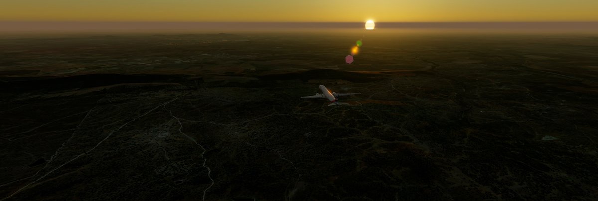 Sea real o un simulador el aterrizar en #Badajoz #LEBZ al atardecer es un espectaculo. Vuelo del <a href="/Ala23Virtual/">Ala 23 Virtual 🇪🇦 (r)</a> con @virtualairsim  #Extremadura #Extremadura_Monumental #TurismoExtremadura #TurismoBadajoz #BadajozTurismo #BadajozCiudad #48HorasBadajoz #IVAO #Ala23