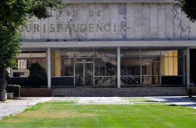 14 noviembre 1970.- Fallece en #Saltillo el abogado, jurisconsulto y catedrático Antonio Guerra y Castellanos, quien era originario de #Múzquiz, #Coahuila. El auditorio de la Facultad de Jurisprudencia de la Universidad Autónoma de Coahuila lleva su nombre.