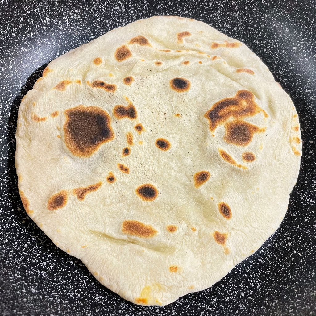 Cryptui0x's tweet photo. If you’ve a better tortilla recipe let me know 😋
Instead of 60gr balls I made them big #Pepish 69gram 💚🐸🌮
Happy 🌮 #TacoTuesday
Everything reminds me of $PEPE
https://t.co/Z0KmfZgXhG https://t.co/pc7c2swrZK