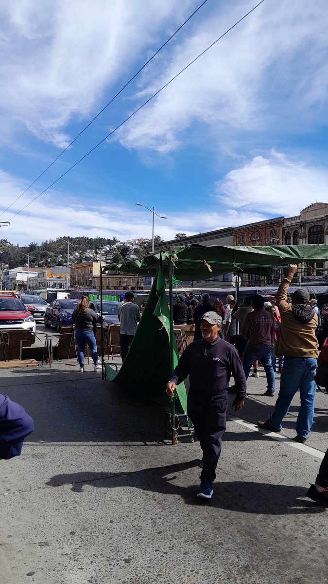 Avenida Argentina con Victoria Valparaíso @elmartutinocl @MunicipioValpo @RitoqueFM @rvletelier @TTIValparaiso