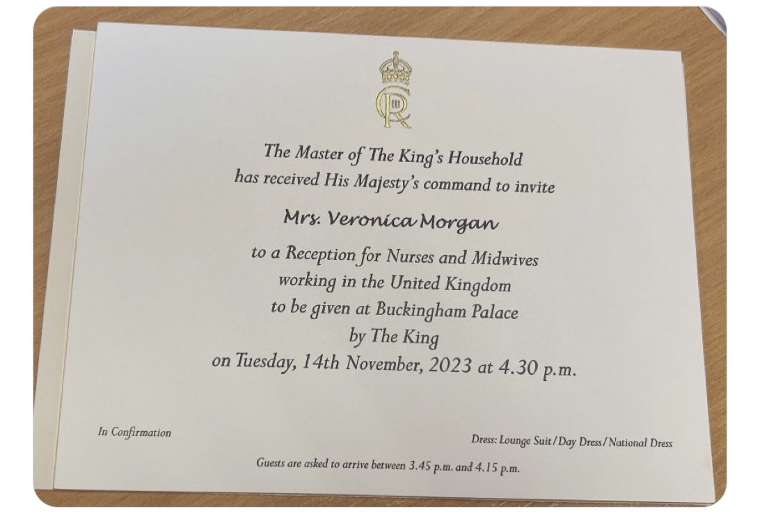olgalwalters's tweet photo. @NHSBSol #representitives at #Buckingham Palace tonight @davidcoumar @VeronicaMor86 @Krisanne75 Recognising our @NHSEngland @BSoLCNO @MargaretGarbet6 @theRCN #Nurses #Midwives @uhbtrust @SalmaYaqoob https://t.co/mddYtpBUKx