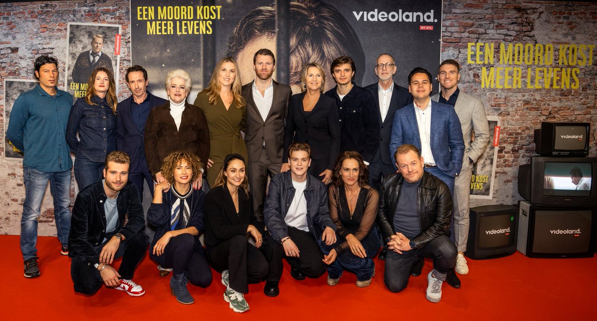 Op <a href="/Videoland/">Videoland</a> is vanaf vandaag #truecrime serie ‘Een Moord Kost Meer Levens’ te zien. 
Naar het gelijknamige boek van wijlen #PeterRdeVries over de impact van een moord.

De cast bestaat uit oa #JacobDerwig #MonicHendrickx #ChrisPeters #ErikdeVogel <a href="/MelodyKlaver/">Melody Klaver</a> en #PamelaTeves