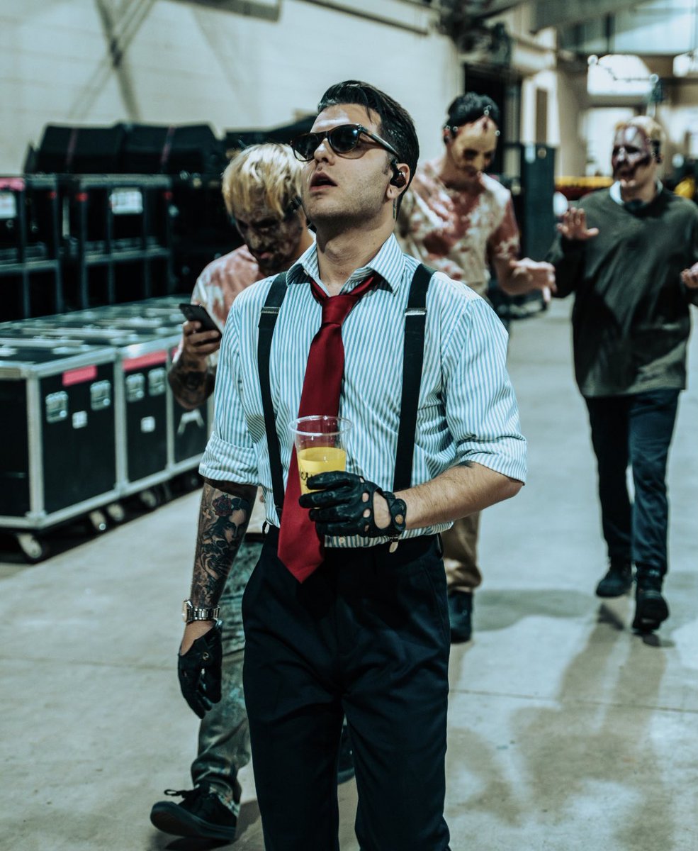 spencerink's tweet photo. Thank you for the birthday wishes
🔪🔪🔪🔪🔪🎂🎂🎂🎂🎂🎂 https://t.co/ePh0iMppW3