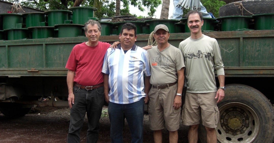 Our "SMOKE: The Flavor of Guatemala" Story Series continues with a reflection from Gerry Reicher, volunteer and co-founder of StoveTeam International. To accompany this post, we are also sharing another recipe from our cookbook. 

stoveteam.org/blog/gerry-rei….