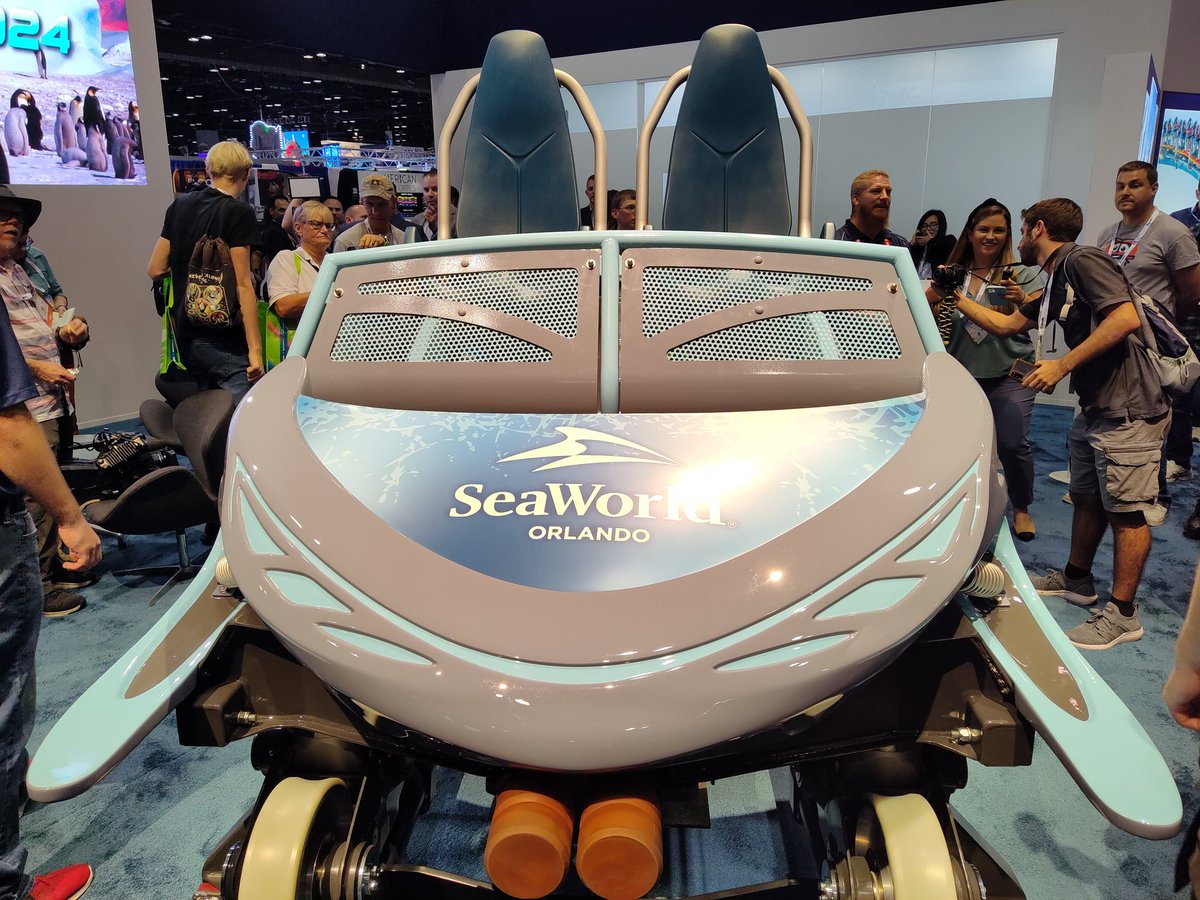 #PenguinTrek @seaworld ride vehicle reveal 
#IAAPAExpo