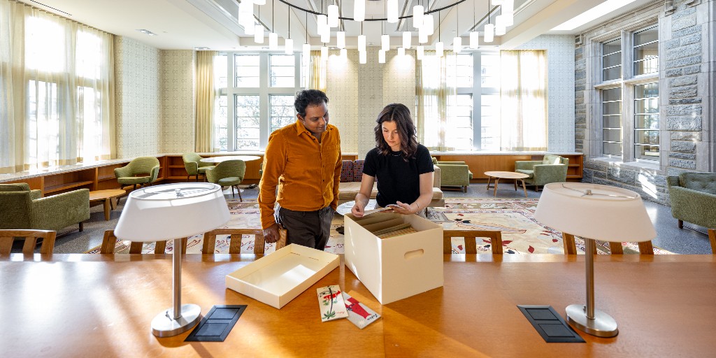 Princeton University Library (@pulibrary) on Twitter photo "I became curious to better understand the history of collecting practices and the creation of archives and other repositories."
<a href="/PrincetonHist/">Princeton History</a> Ph.D. candidate Adhitya Dhanapal turned a PUL Fellowship into a residency at @DukeLibraries: library.princeton.edu/news/general/2… "I became curious to better understand the history of collecting practices and the creation of archives and other repositories."
<a href="/PrincetonHist/">Princeton History</a> Ph.D. candidate Adhitya Dhanapal turned a PUL Fellowship into a residency at @DukeLibraries: library.princeton.edu/news/general/2…