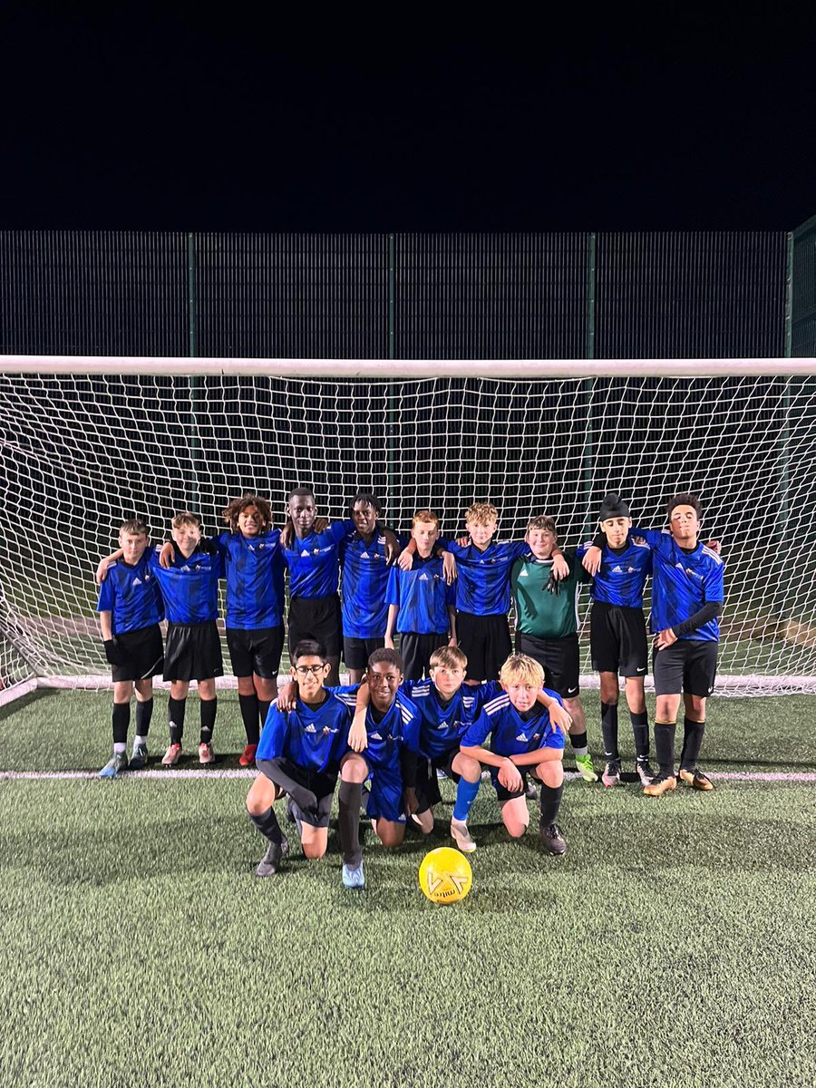 Our year 9 football team kicked off their season today with two good wins against St Paul’s and Moat. Some outstanding goals scored on the night from Jaiden and Ollie ⚽️