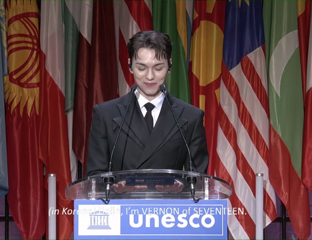 VERNON, we are so proud of you!

SEVENTEEN UNESCO YOUTH FORUM
#유네스코_세븐틴_전세계다합창
#SVT_totheworld_UNESCO
#unescoGC #SharingHumanity #SEVENTEEN