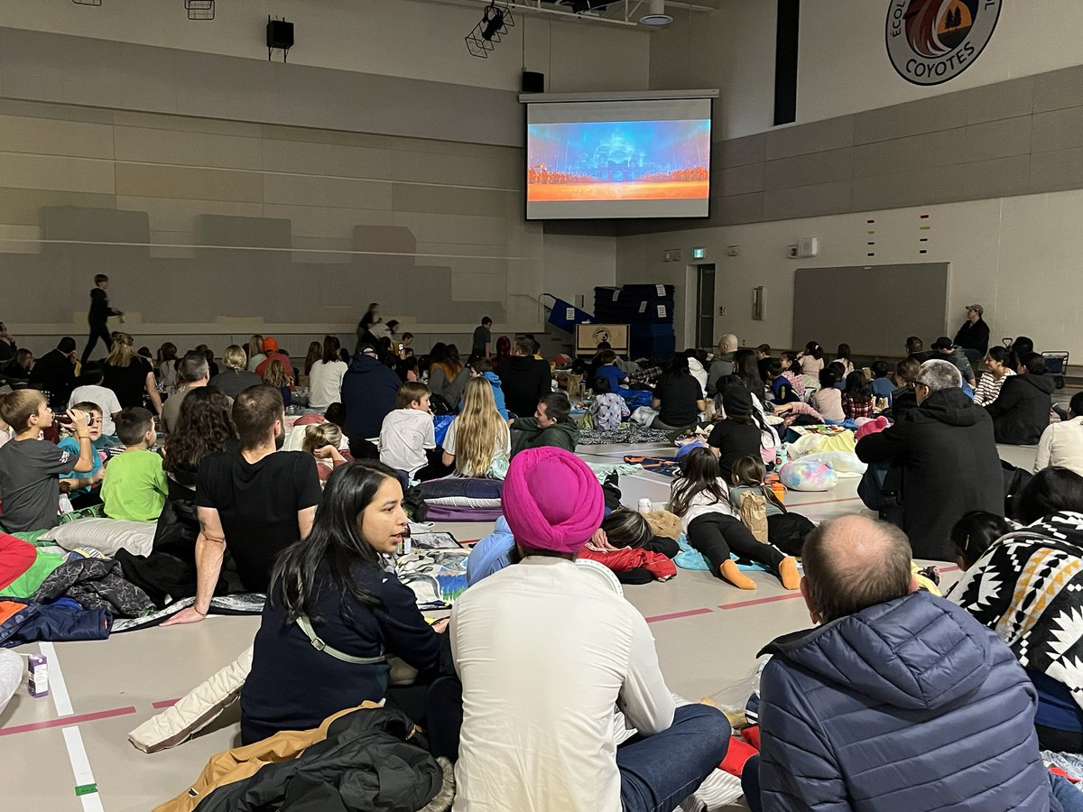 MarcAPoirier's tweet photo. We hosted the first #SageCreekLRSD “Movie Night” in over 3 years.  Thanks to @SageCreekPAC  for organizing this evening and to the many students and parents who attended! https://t.co/DPaDMlGIVJ