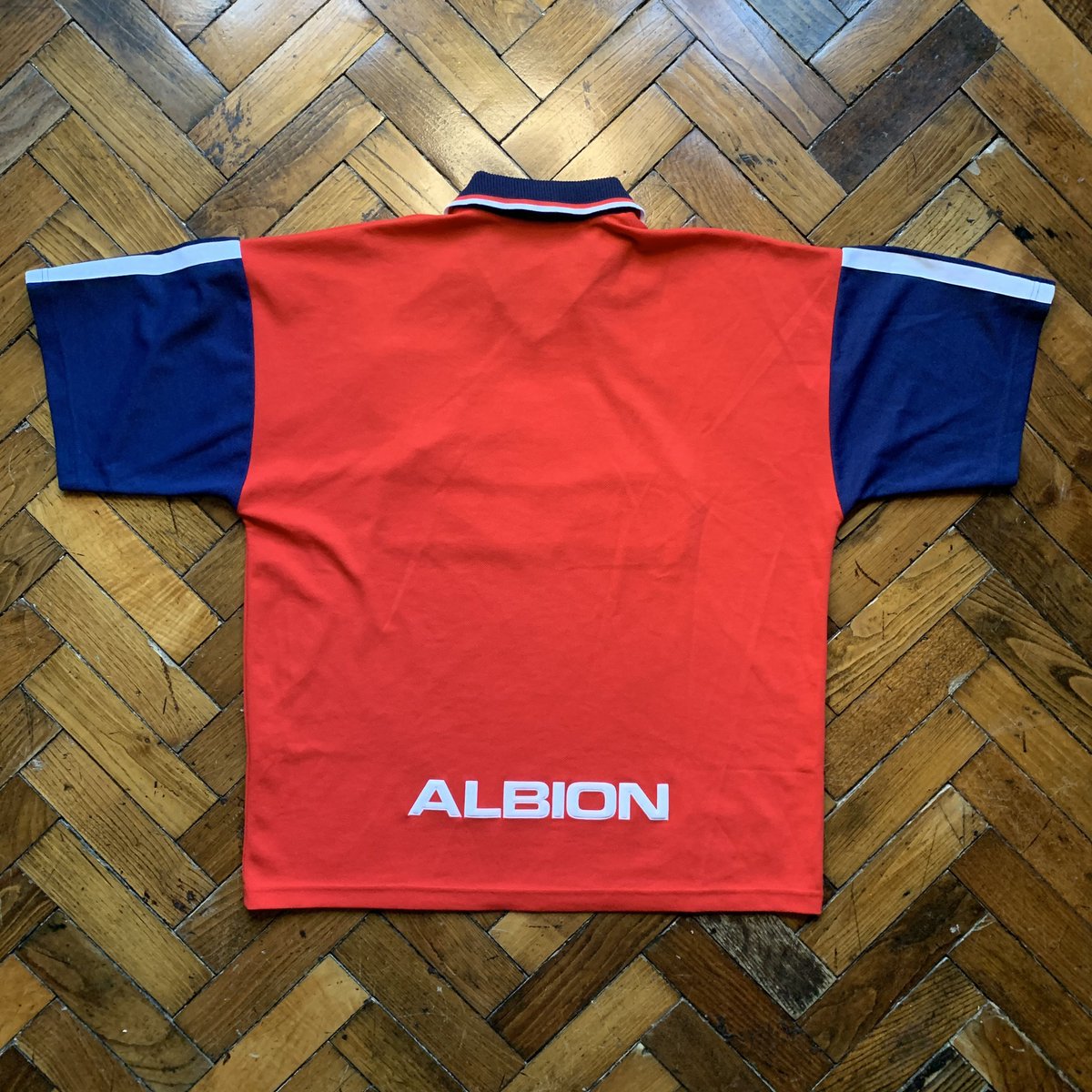 9️⃣7️⃣/9️⃣9️⃣ #WestBrom [AWAY] (XL) 🔴 #VintageKitCo #WBA #WestBromwichAlbion 

vintagekitco.com/shop-vintage/9…