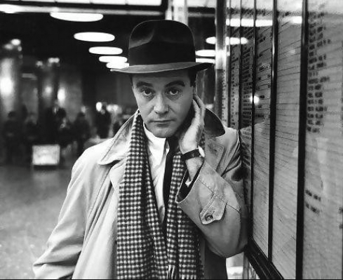 Jack Lemmon: Comedian, tragedian, pianist and all-around hellova guy.

#jacklemmon #oldhollywood #goldenageofhollywood #betterdays #greatactor #1960sfashion #MensFashion #mensstyle #MensWatches #vintagestyle #vintagefashion  #vintagewatches #timepiece #1960sstyle #horology