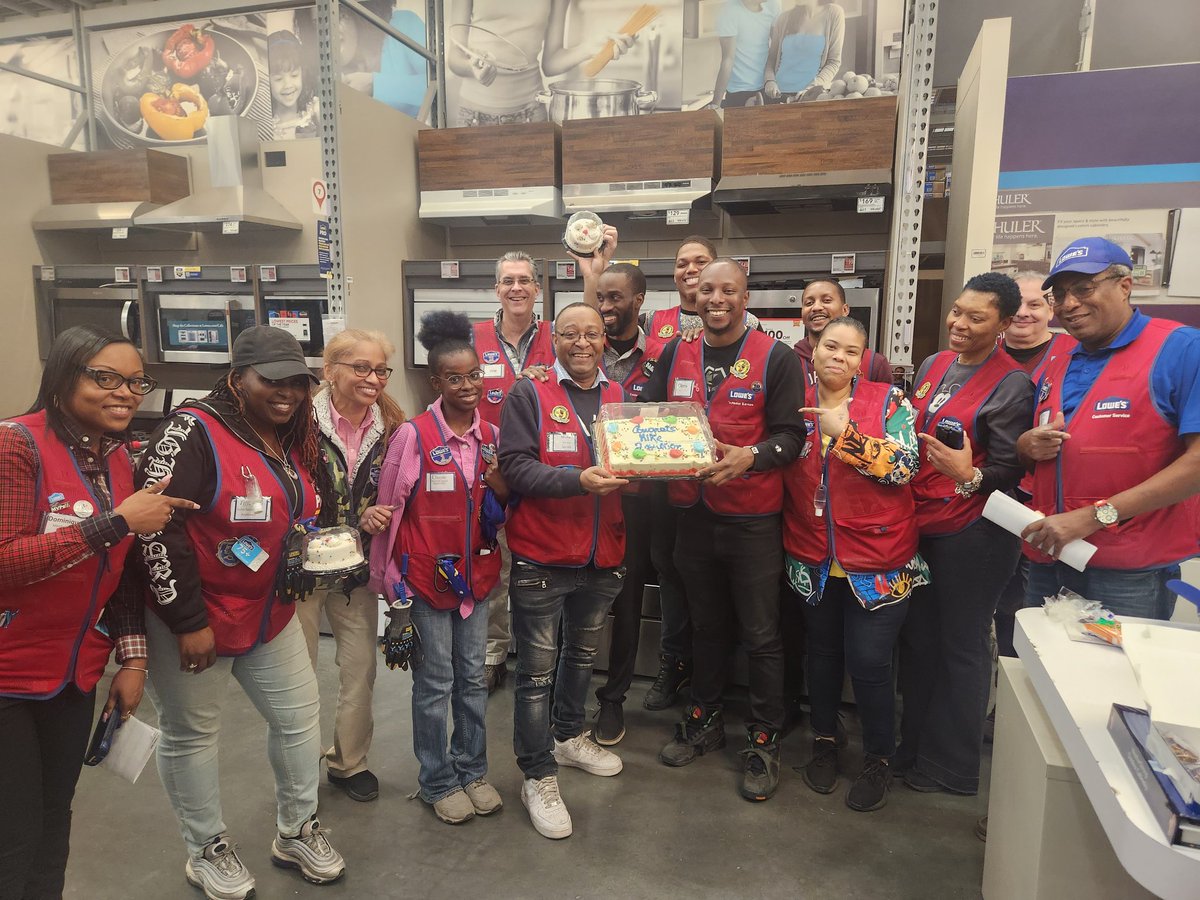 Lowe's Store 2664 Rosedale, NY. All In Pro & Specialty. Awesome recognition today.Happy birthday, Najee. Happy birthday, Tiffany F. Congrats, Mike, on achieving your 2M goal, congratulations, Liv, for being rewarded a service star award @specialtylowes #Lowes #specialtyspotlight