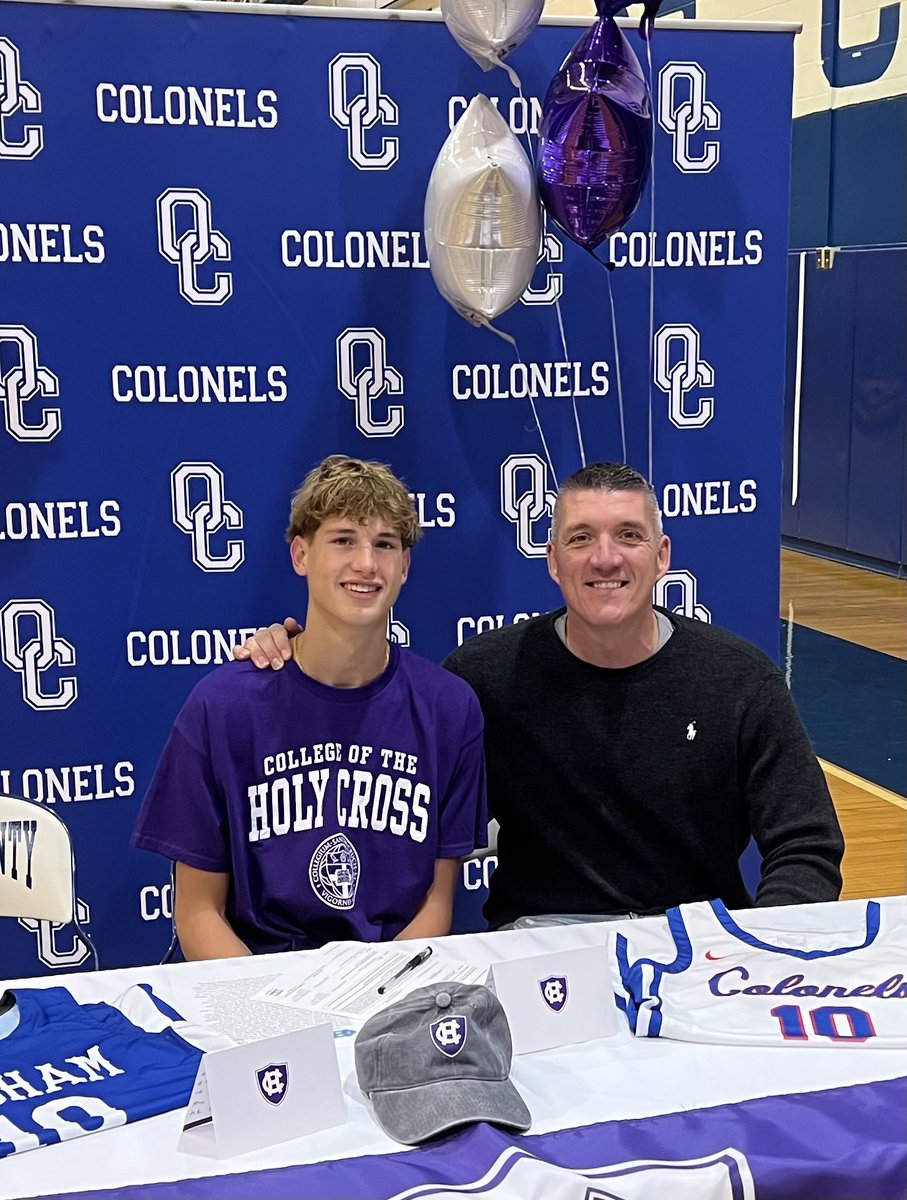 Big day for <a href="/Maxgreen_10/">Max Green</a>, his entire family, and our entire Colonel community as he signed with Holy Cross. Very excited for him. Congrats!!