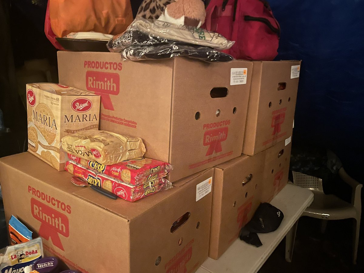 Gracias <a href="/RibaSmith/">Riba Smith</a> por apoyar la #vigiliadelaresistencia en la #cortesupremadejusticia #PanamaValeMasSinMineria