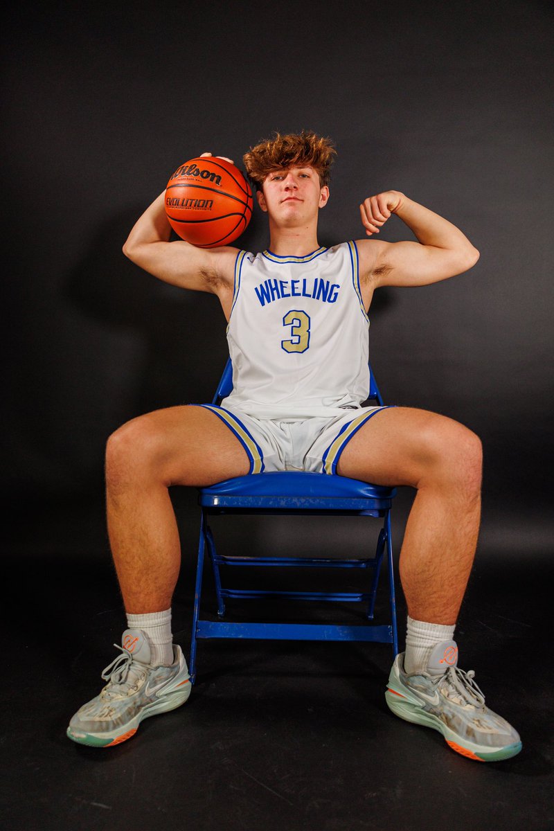 Wheeling Basketball (@wheeling_hoops) on Twitter photo Meet #3, Sophmore Peter Kulig (<a href="/peterkulig3/">Peter Kulig</a>), a driven 2-year WHS basketball athlete. He is a 1st year varsity player.
Favorite Pregame Song: Superhero- Metro Boomin
#meettheteam | #ubuntu | #whsbasketball Meet #3, Sophmore Peter Kulig (<a href="/peterkulig3/">Peter Kulig</a>), a driven 2-year WHS basketball athlete. He is a 1st year varsity player.
Favorite Pregame Song: Superhero- Metro Boomin
#meettheteam | #ubuntu | #whsbasketball