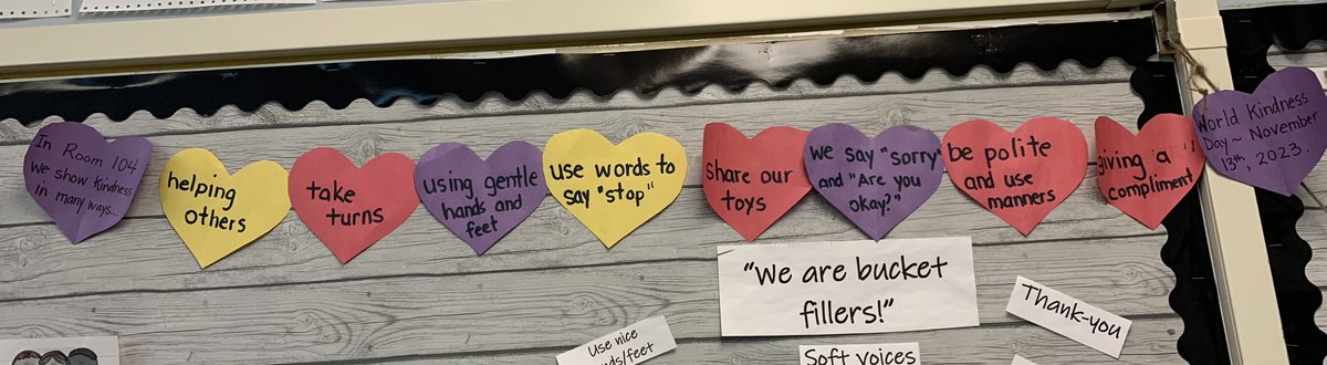 On Nov. 13, we acknowledged #WorldKindnessDay @OrchardParkPS . Check out all the ways we fill each others buckets with kindness in Rm. 104! 💗