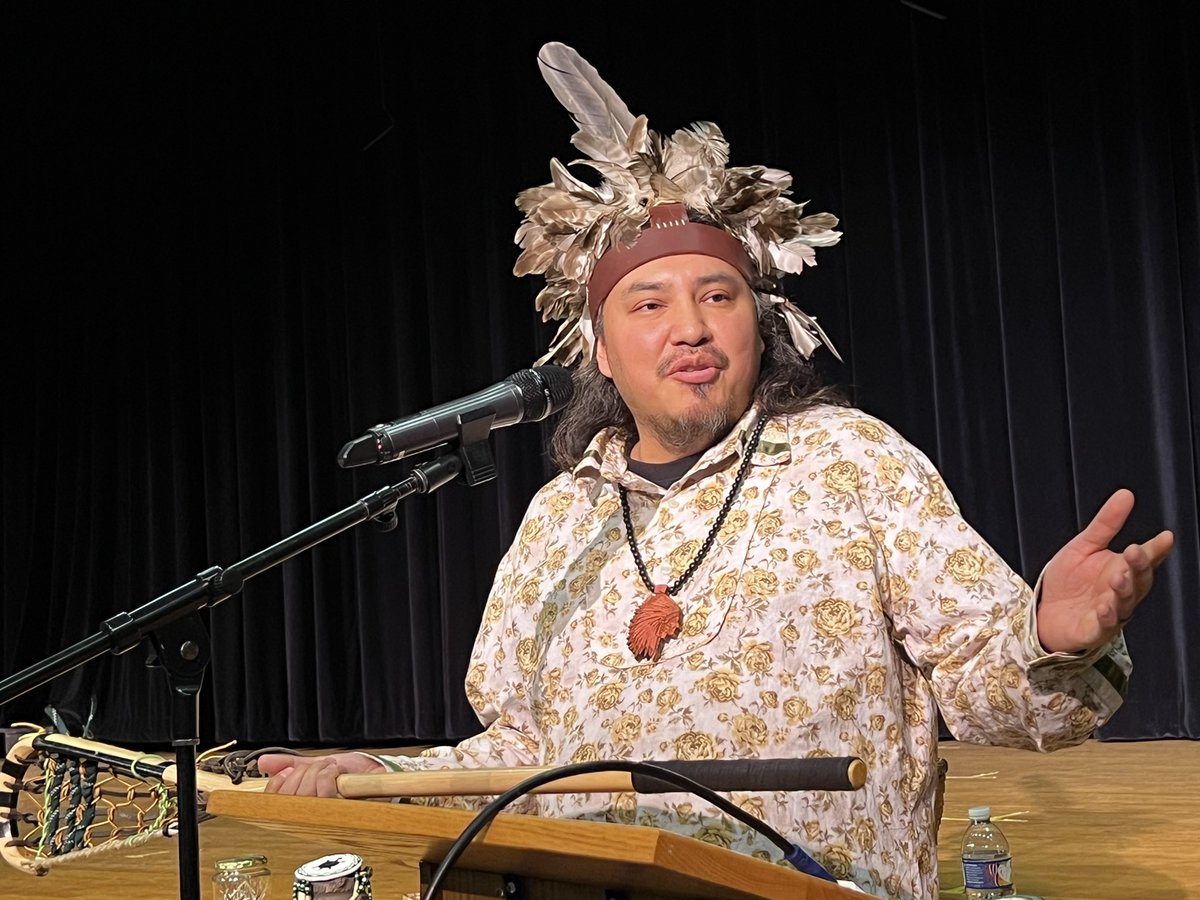 ElmwoodFranklin's tweet image. Thank you to Travis Stafford and fellow members of the Seneca Nation, who joined us for an all-school assembly to share their cultural traditions, beliefs, and values with our community. #thinkingbeyond #elmwoodfranklin