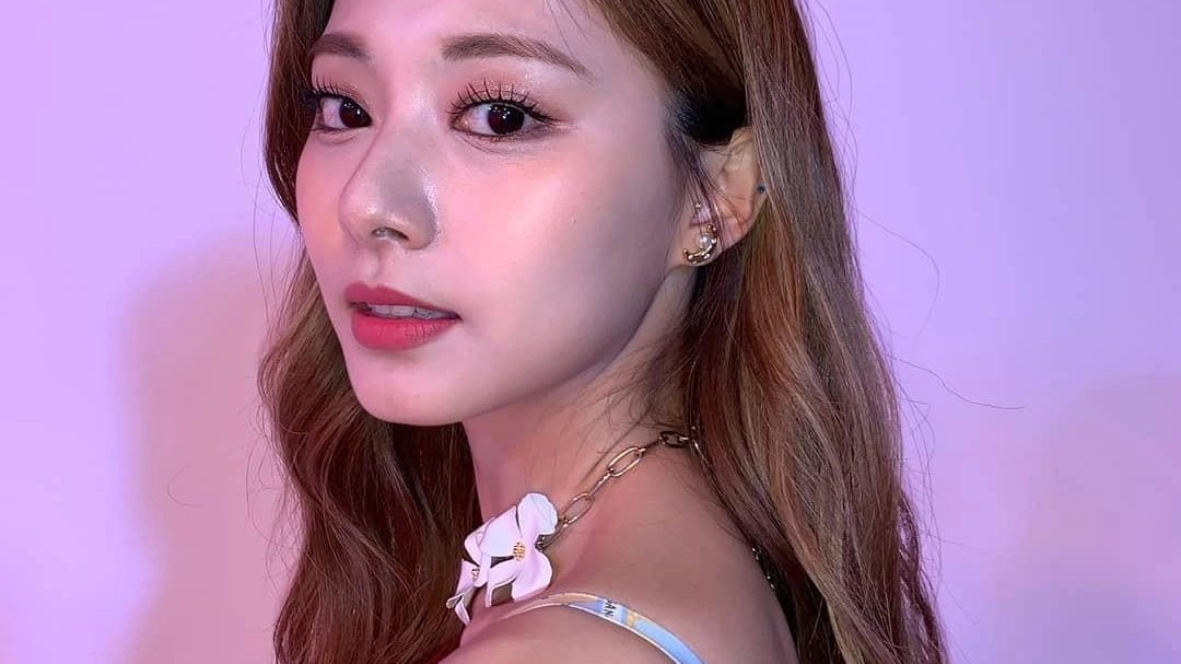 porcestagram's tweet photo. 𝙼e pongo en modo fangirl gracias a que mi rey finalmente está presente en la industria siendo el mejor con #𝙲𝕠u𝚗t𓇬𝑂n𝕄ē𖦞·𝚖𝚙𝟹 teniéndome con las patitas moviéndose de lado a lado gracias al #𝑆c𝚊rʼ𝑠初め𝐄𝐏 de mi rey precioso.

𝕔h𝐢qui͠𝘵it𝕒 ✿  𝑙il𝚢 https://t.co/SYemuslifO