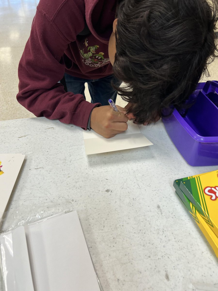 MoodyEnglishMonreal tweet media