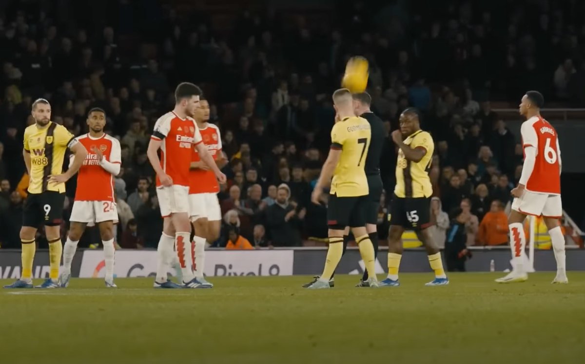 Chris P Duck tweet media