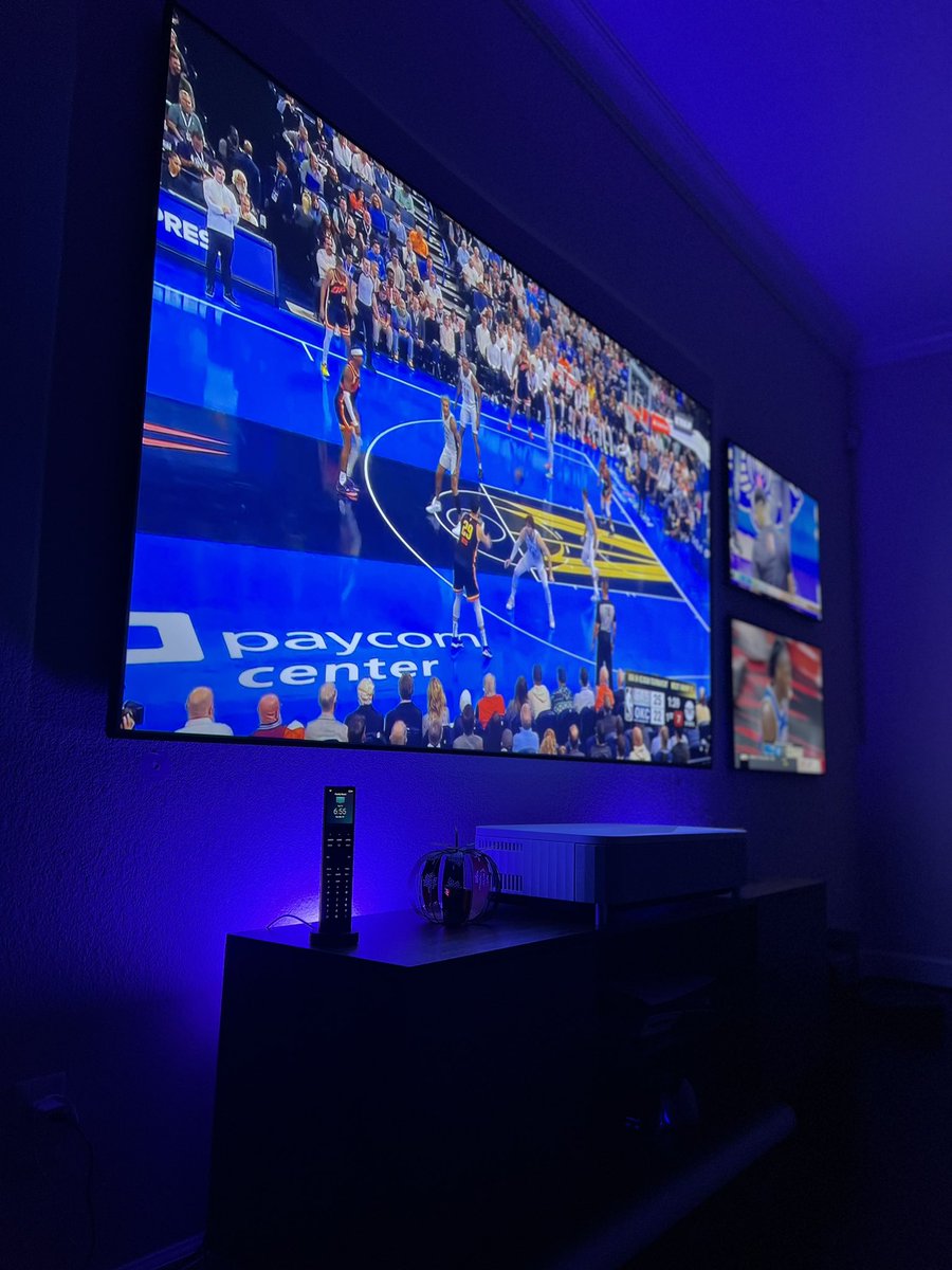 xela_media_llc's tweet image. 🔊 Elevate your space with XELA MEDIA! Dive into the world of premium audio-video custom installations, all powered by Control4. #SmartLivingRedefined 🌟
