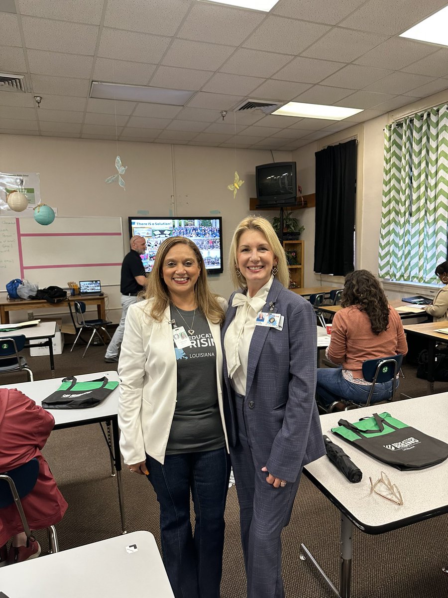 Jennifer Tuttleton tweet media