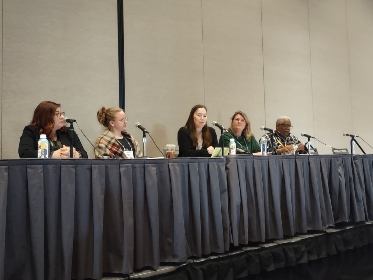 Really enjoying and learning a lot about transdisciplinary research which I feel is so critical for our work as #coastal and #estuarine scientists and managers. Amazing panelists! #CERF2023