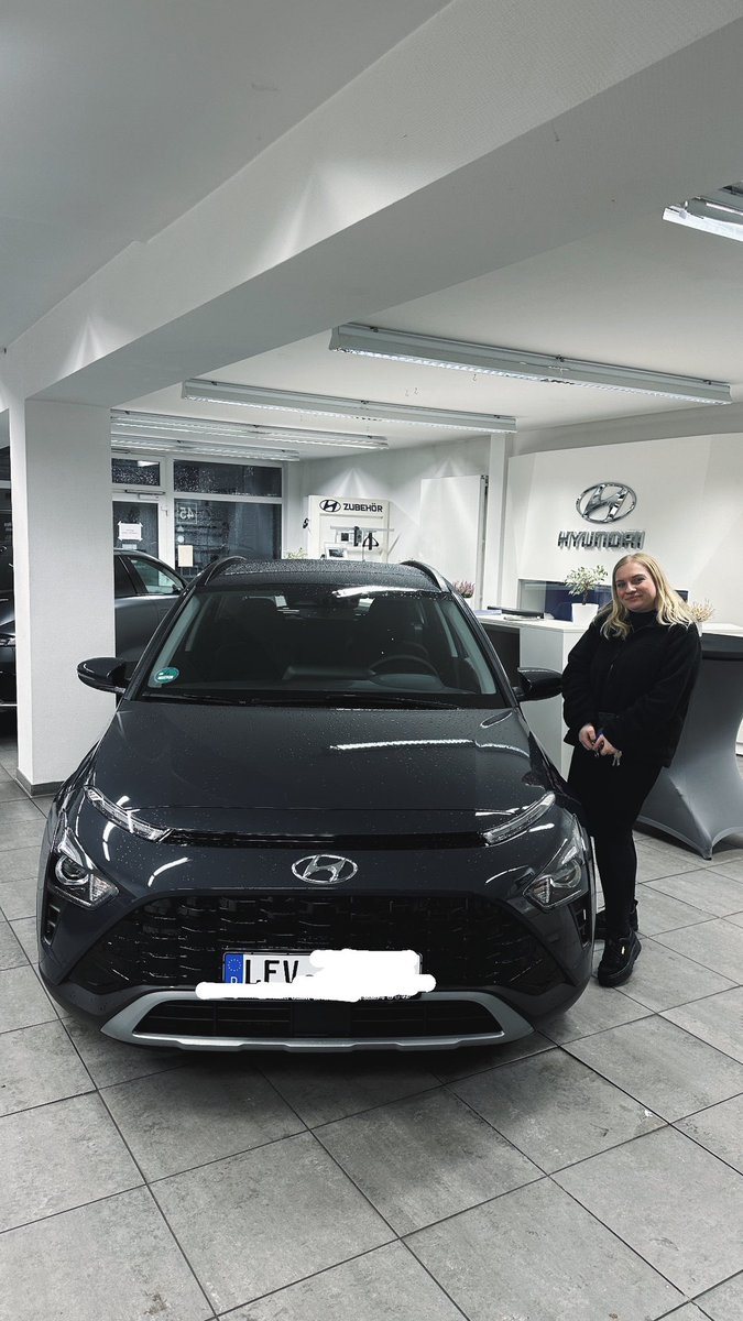 Herzlichen Willkommen Zuhause, Baby Bayon 🚗🩶🤩

#newcar #autohaus #leverkusen #car #Hyundai #Bayon #hyundaibayon #HyundaiMotorGroup #auto #neuesAuto